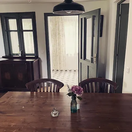 Itt Es - Szent Gyoergy-hegy Apartment Raposka