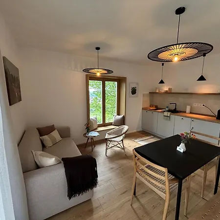 Itt Es - Szent Gyoergy-hegy * Raposka