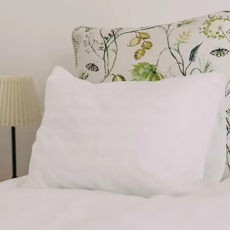 Itt Es - Szent Gyoergy-hegy * Raposka