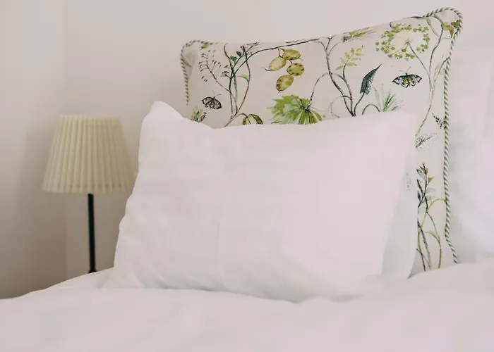 Itt Es - Szent Gyoergy-hegy * Raposka